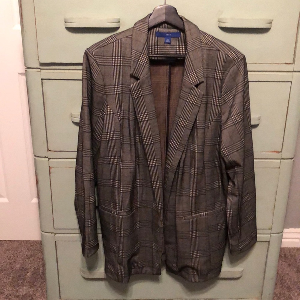 Apt. 9 cream and black plaid open front blazer size XXL